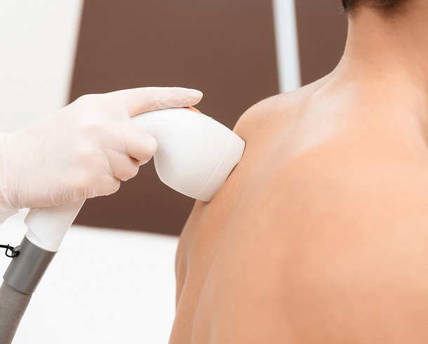 Điều Trị Mụn Lưng Tại Sen Beauty